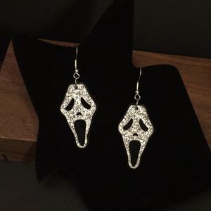🍏50% OFF/3+...👻🎃Scary Ghost Face Halloween Dangle Earrings (Silver color)